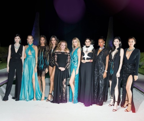 Josephine Skriver, Sui He, Joan Smalls, Izabel Goulart, Stella Maxwell, Sara Sampaio, Jasmine Tookes