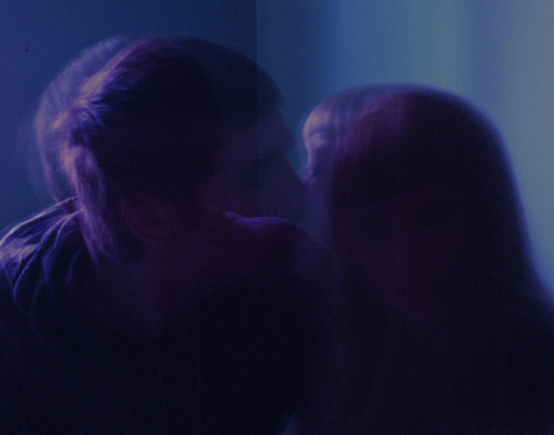 sicsen:  Glow Blog
