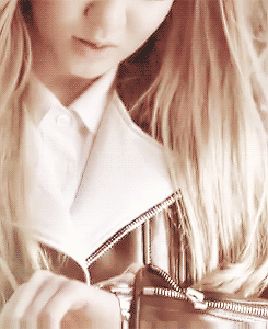 coordihyung:   This is why we can’t have nice things, Hyoyeon  