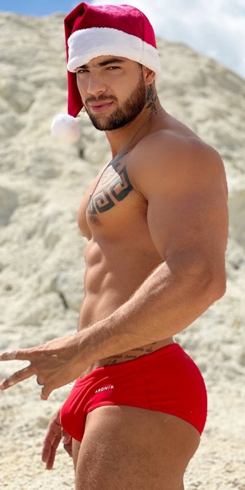 mmmancandy:So what did you really want for Christmas?