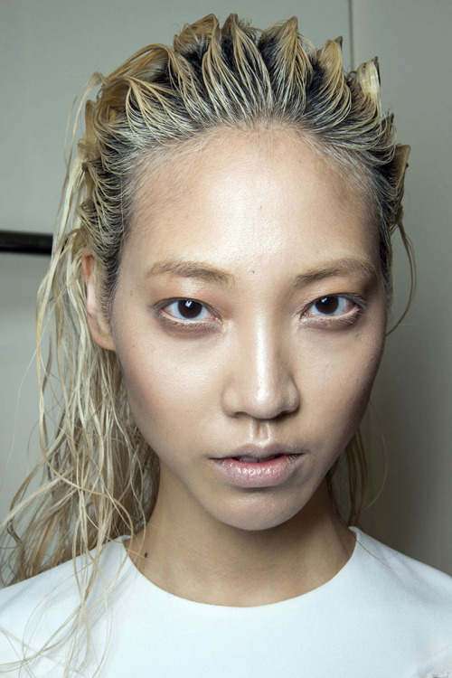 Soo Joo backstage at Genny Fall/Winter 2013