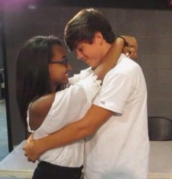 Whiteboysdatingblackgirls:  Swirl-Bby:  Hayes With A Fan⭐️     More Pictures