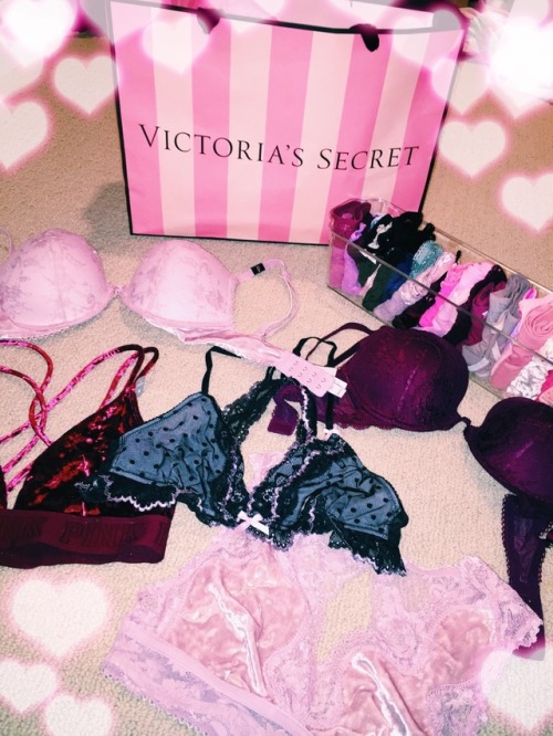 what a girl needs ʚ♡ɞ