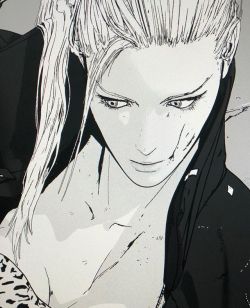 kuciara:  Something very special in works with my bud @ashthorp i wonder what could it be posted on Instagram - http://bit.ly/2zPusrJ