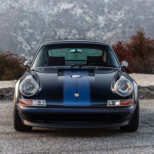 utwo:  Singer Vehicle Design  Porsche 911© Drew Phillips