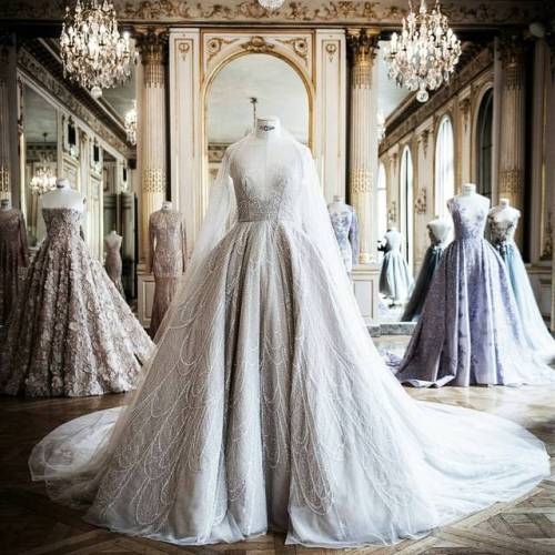 ••@paolo_sebastian Haute Couture. Paris showings - Gildes Wings•• Credits: grazia.com.au#fashion #