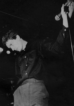  Ian Curtis from Joy Division Photographer : Kevin Cummins 