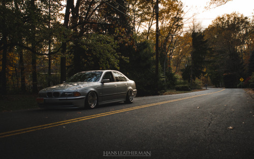 ilikeeatingass: hansleatherman: Will’s E39 on Flickr @williamlarney the good old days