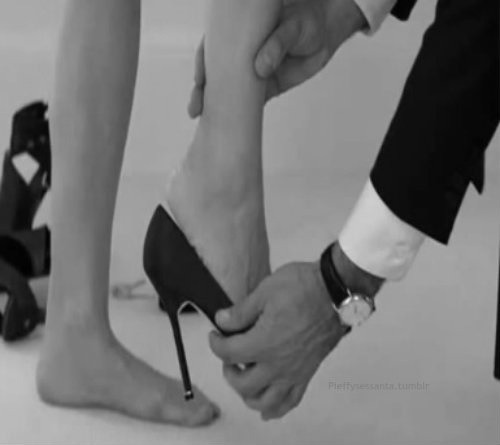 Sensual Dom 48