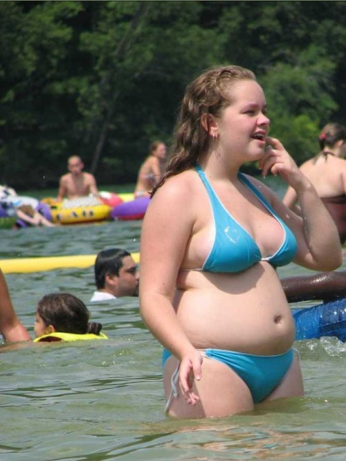 akffmf:  always looking for trades, young n chubby 