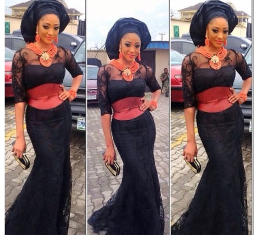 onyourtongue: Beautiful Nigerian women x tailor made Nigerian wear