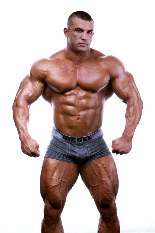 joeysilverado:Nick Tragili. Everyone has seen these but maybe not at this size.