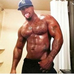 blackmensoswag:  SWOLE..To see more sexy men FOLLOW:TUMBLR: @BlackMenSoSwagINSTAGRAM: www.instagram.com/Blackmensoswag  Yes mmm