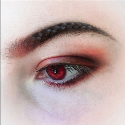 DRACO MALFOY AS A VAMPIRE WITH A TRACKING GIFT