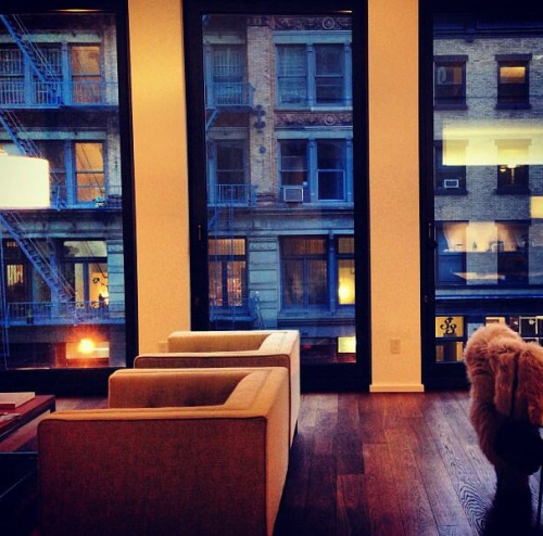 m-issmolly:  Give me this apartment! Taken from Lara bingles instagram x