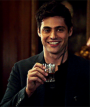 bane–lightwood:some of the gems 3x02 gave us to be used as reaction gif feat. alec and magnusbonus: 