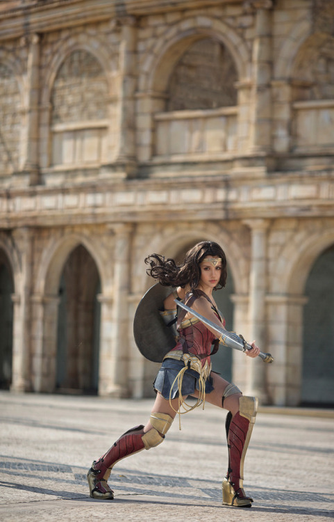 comicbookcosplayvixens:Wonder Woman by KiloryCouldn&rsquo;t resist&hellip; this one was simp