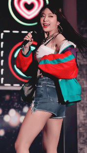 girlgroupnetwork: hani fancams ( 1 2 3 4 5 6 7 8 9 )