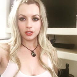 lexibelle100:    Sometimes I get all dolled