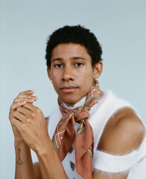 dailykeiynanlonsdale:Keiynan Lonsdale photographed by Jasper Soloff for them. (2018)