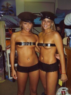 sexy costume girls