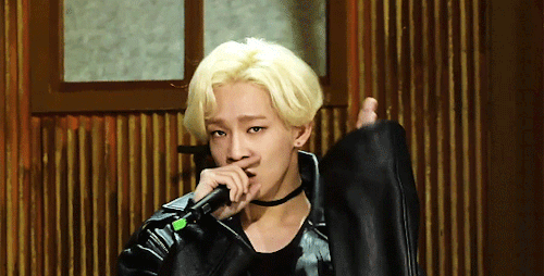 w1nner:Taehyun ~ Sentimental (Special Comeback Stage on Inkigayo)