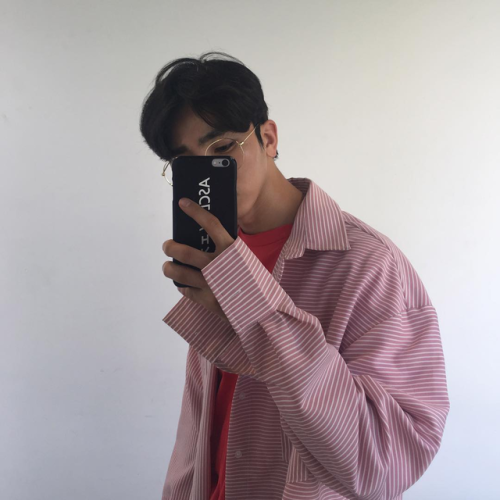ulzzang boys pink icons  like or reblog if you save  all credit to owners ♡
