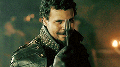 emonydax:ℳusketeers ℛewatch: 01/??↳ My sword. Your problem.