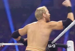 I love when Christian bounces up and down! So juggly! ;)