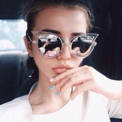 guessable:  Fashionable Cat Eye Sunglasses