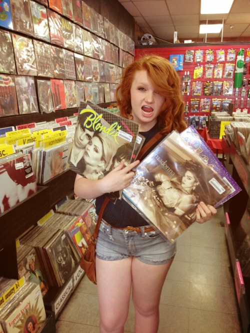 dieinmyyouth:  My new records y’all 