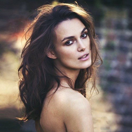 zmgtmag:  ‘London’s calling’ Keira Knightley is a goddess photographed by David Bellemere for the upcoming edition of The Edit.  