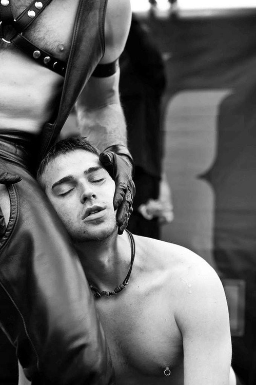 bredbeta:  Gaze upon this boy and witness the contentment, fulfillment, and inner peace that comes of accepting your proper place. Throw off the burdens of artifice self-denial and SUBMIT. 
