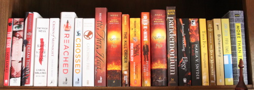 books-glorious-books:  tilly-and-her-books:  I tried to make my shelves rainbow which kinda failed and I gave up halfway through because there were too many books. Now I’m stuck with a pile of books on the floor and a few empty shelves…I’m going