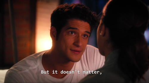 lex-evetta:  newrucas:  geek-scientist:  jane the virgin: portraying a bisexual man in a healthy relationship and slaying biphobes since 2017  It’s really interesting what she says “I can’t give you what a man can.” A lot of gay men avoid relationships