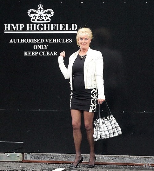 oldieloverstuff:  BEV CALLARD   FINE mature adult photos