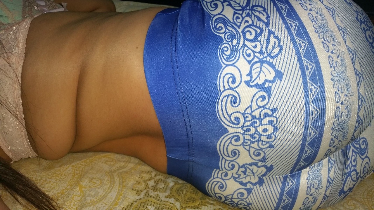 vickykolcpl:  birdecouple:  narowal8:  Hope you would like me.  Beautiful ass👌👌👌🌶🌶🌶