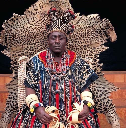 nikkofrikko:  African Kings: Portraits of a Disappearing Era from 1988 to 1991  by