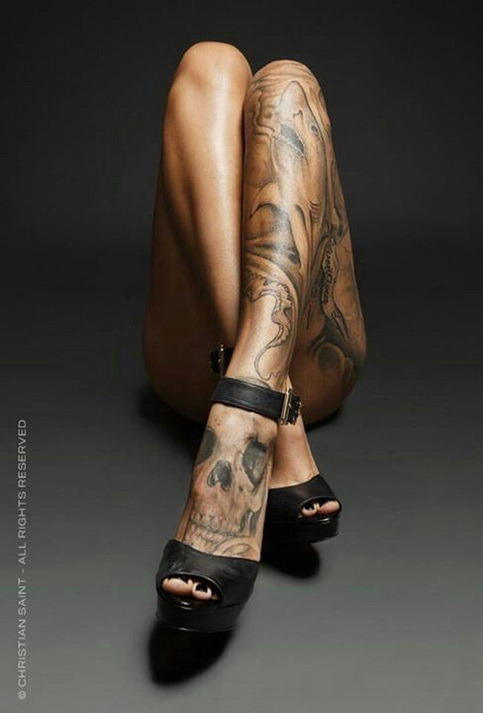 inked-girls-are-among-us:  Inked Girls Are Among Us
