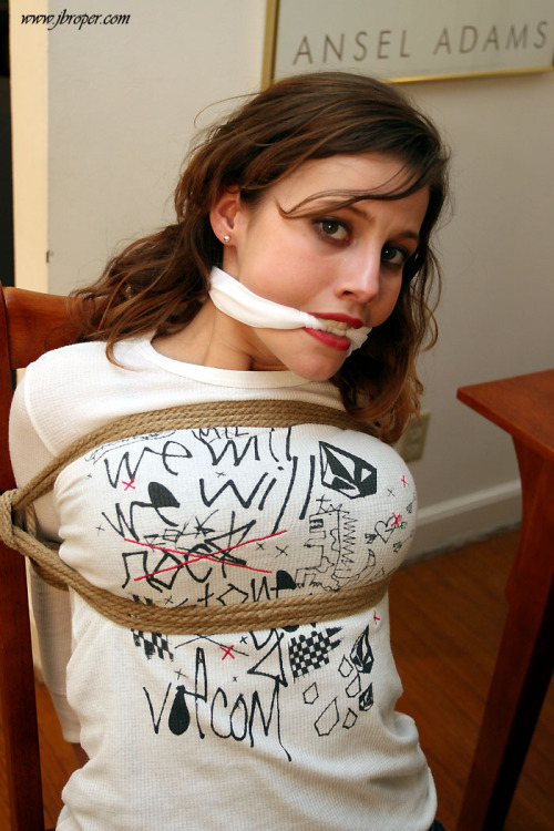 bondagehedgehog:Dolly