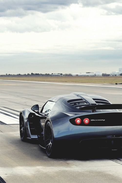 nxstyle:  Hennessey Venom Gt Via 