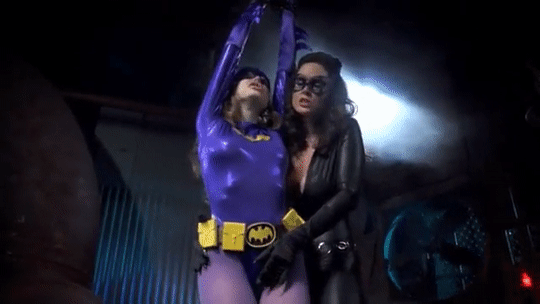 XXX daddyloveslg: Catwoman and Batgirl: Tables photo