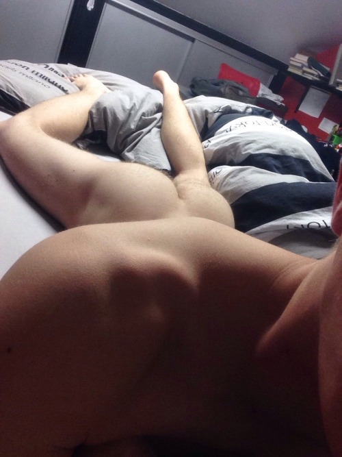 yummyblokes:  :Yummyblokes 