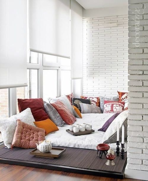 CONVERSATION PITS / COMMUNITY NESTS