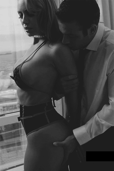 girlxthrobbing:  🖤 I need a rub like this! 🖤