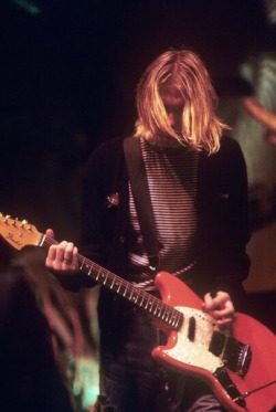 nirvana&ndash;grunge:  Kurt Cobain, 1993.