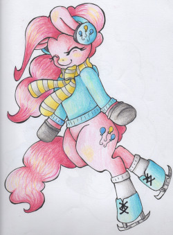 decibel-disorder:  Pinkie I drew!  ^w^