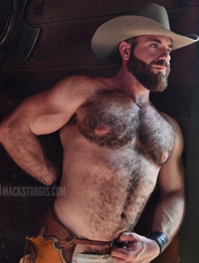cowboymale17: