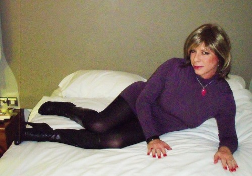 hawgrip:  Care to join me?xxxxx
