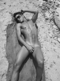 kamante1:  The Lost Boy /Male Photography/ special editionENDLESS SUMMERmore at http://kamante1.tumblr.com/